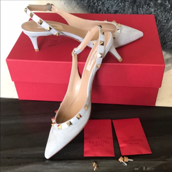 💯 Authentic Valentino Suede Heels - Picture 3 of 5